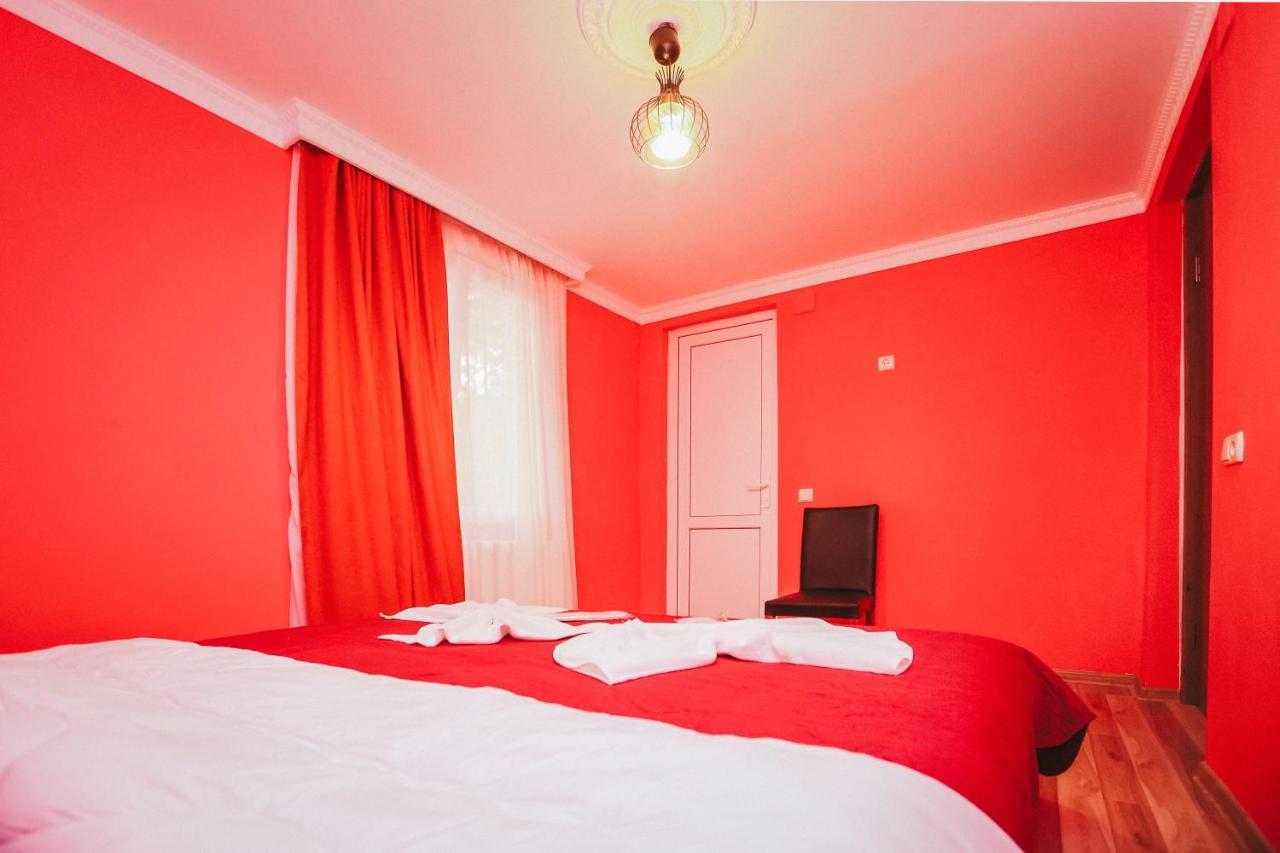 Bebo&Babu Guest House Kutaisi Exterior foto