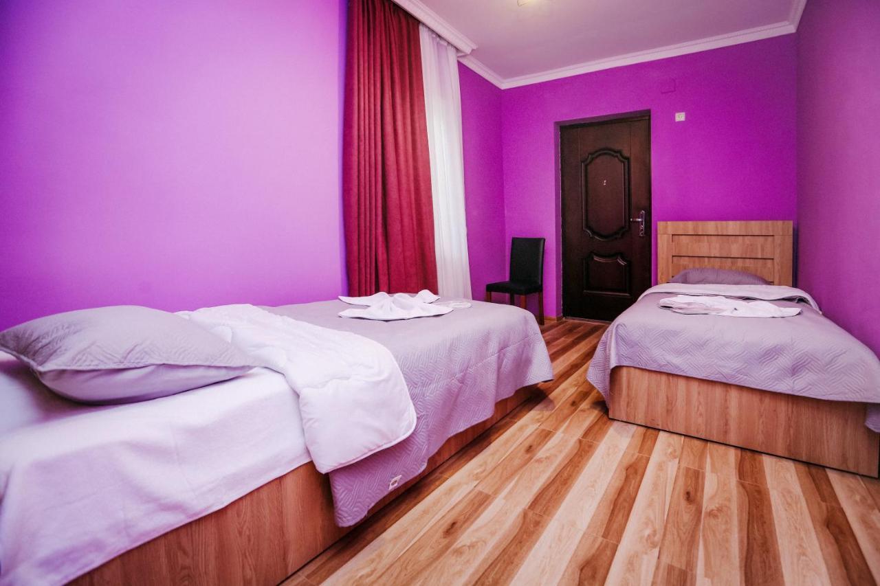 Bebo&Babu Guest House Kutaisi Exterior foto